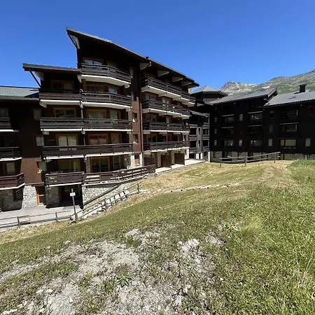 아파트 Cosy 4 Couchages A Meribel, Bord De Pistes - Fr-1-355-61 메리벨